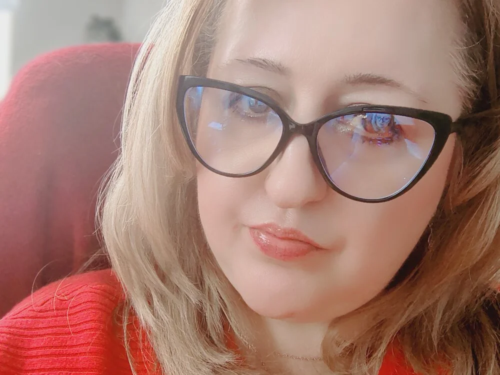 Maria5xxx offline XXX-chatje