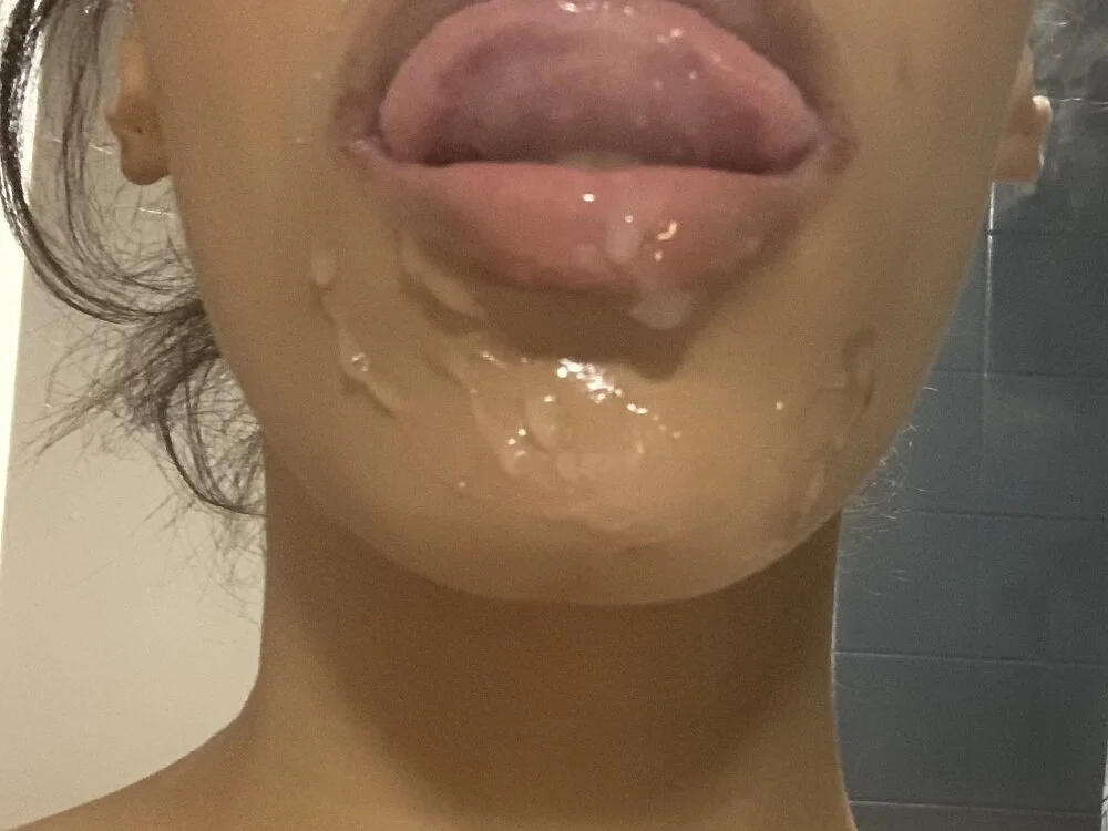 kinkyteencouple's Offline XXX Chat