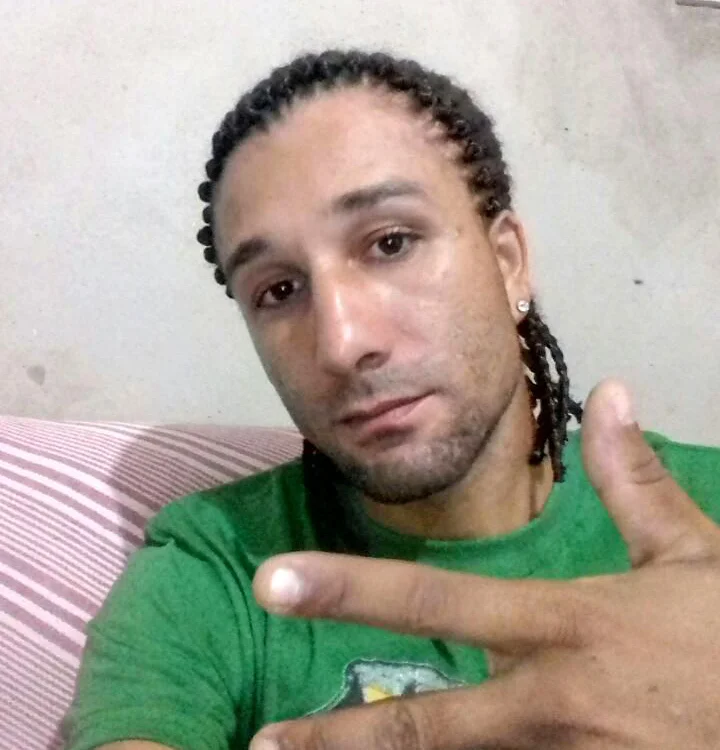 dibeaga_rolagrossa's Offline XXX Chat