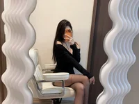 Hayley-ll's webcam live show