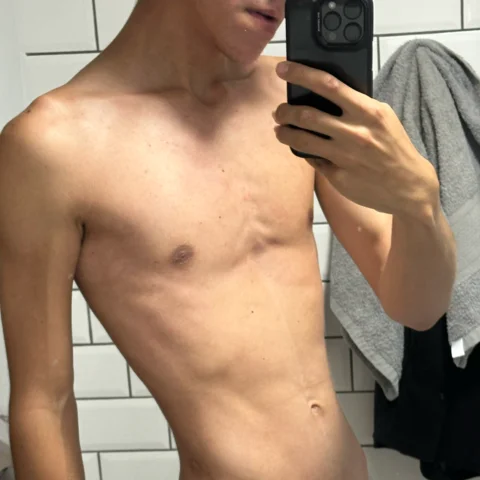 Offline XXX chat modela YourEliasz