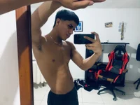 Adonixxx_capizzi22_'s webcam live show