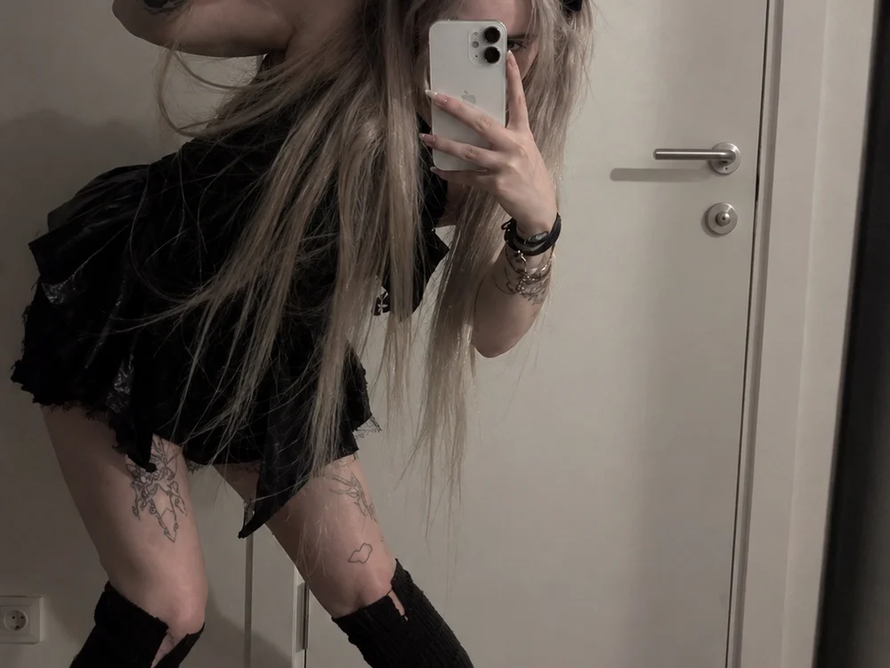 KatheScale's Offline XXX Chat