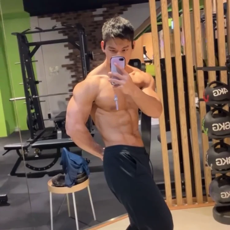 masucle216 오프라인 XXX 채팅