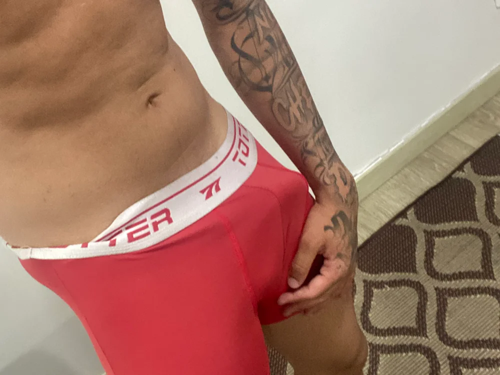 lk_zin Offline XXX-chat