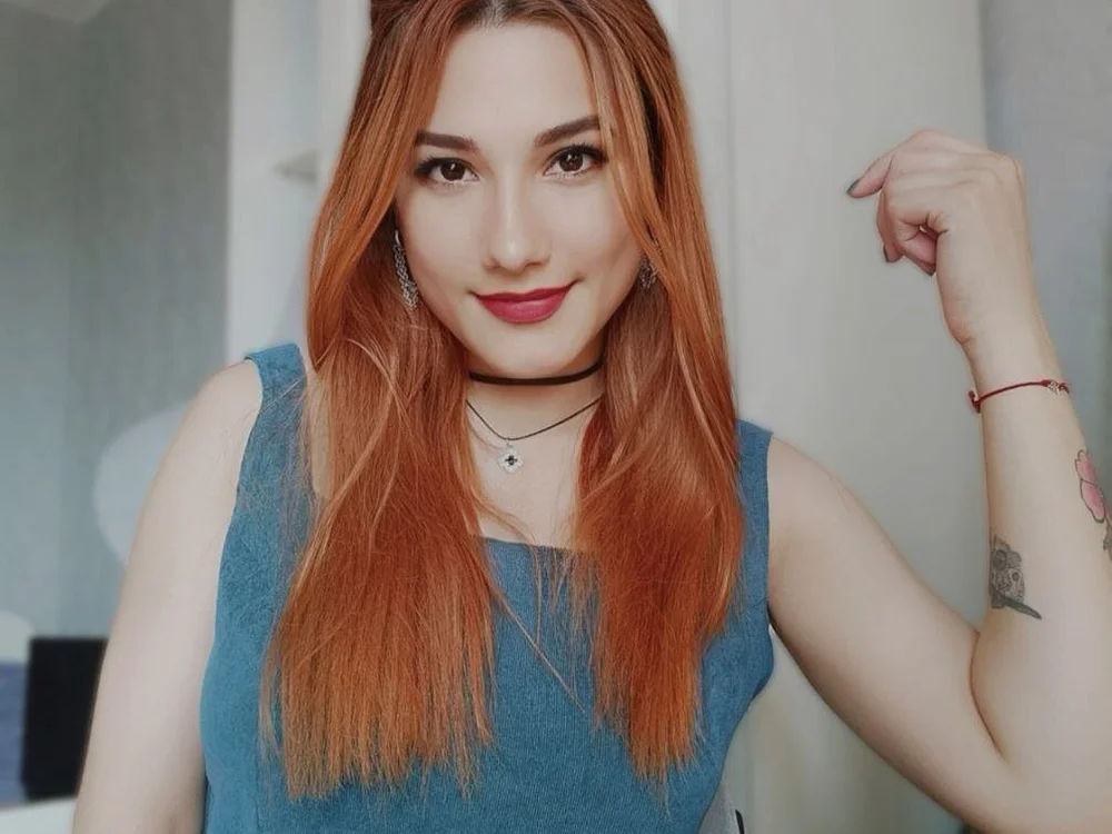 evaharries' Offline Chat Room