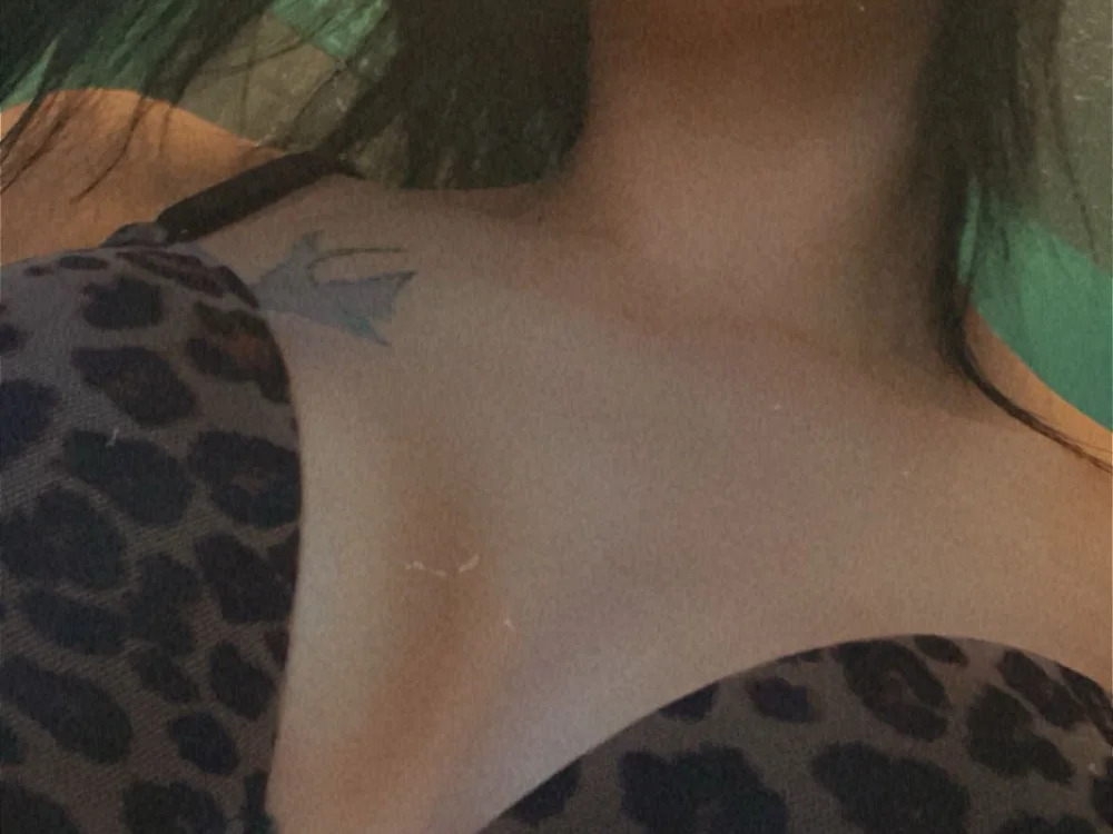 loveyourselfmore88's Offline XXX Chat
