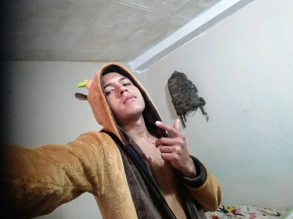 Jeikaliente offline XXX-chatje