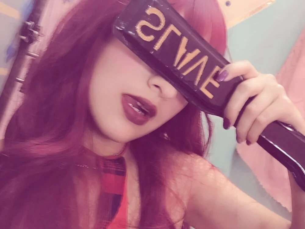 arieldarwellqueen's Offline XXX Chat