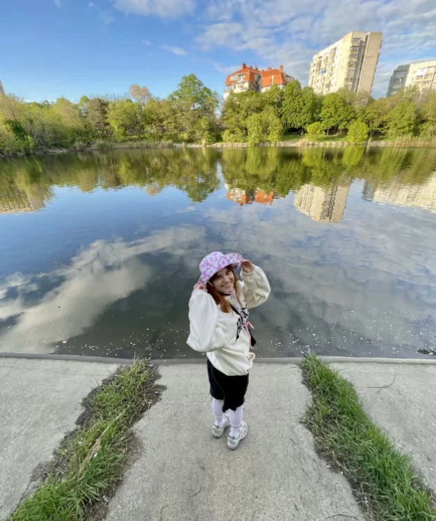 Lili_pixxie_ Chat XXX offline