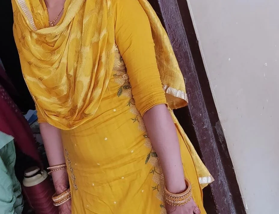 misss_kaur Adlı Modelin Çevrimdışı XXX Sohbeti