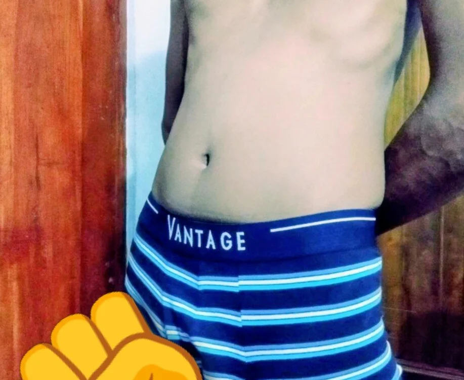 Dirty_boy_lk Offline XXX-Chat