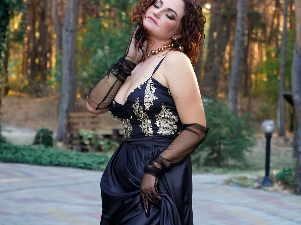 Rose_Christina's Offline Chat Room