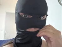 milat010 live cam model
