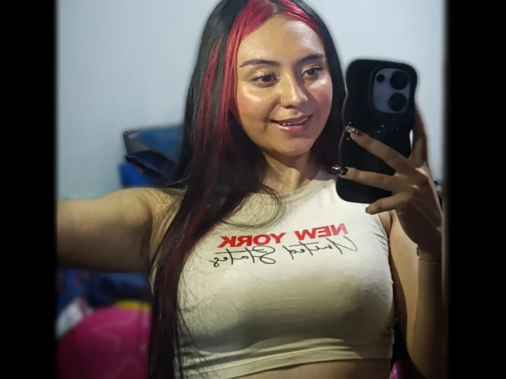 ChanelAnalTaboo's Offline XXX Chat