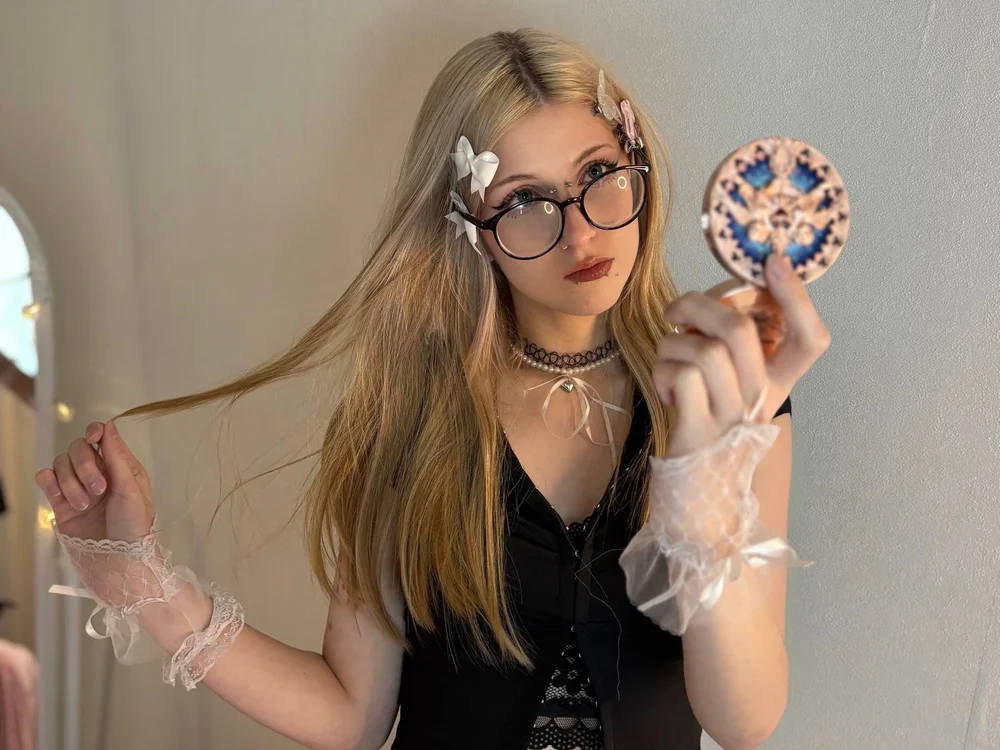 Offline XXX chat modela Lola_Blaze_