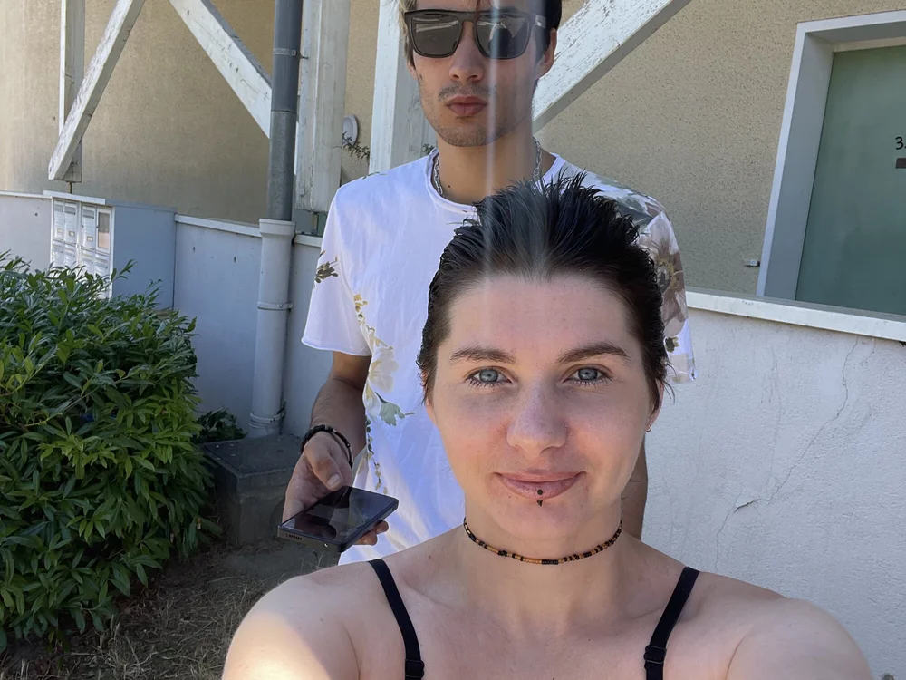 hotcouple2003's Offline Chat Room