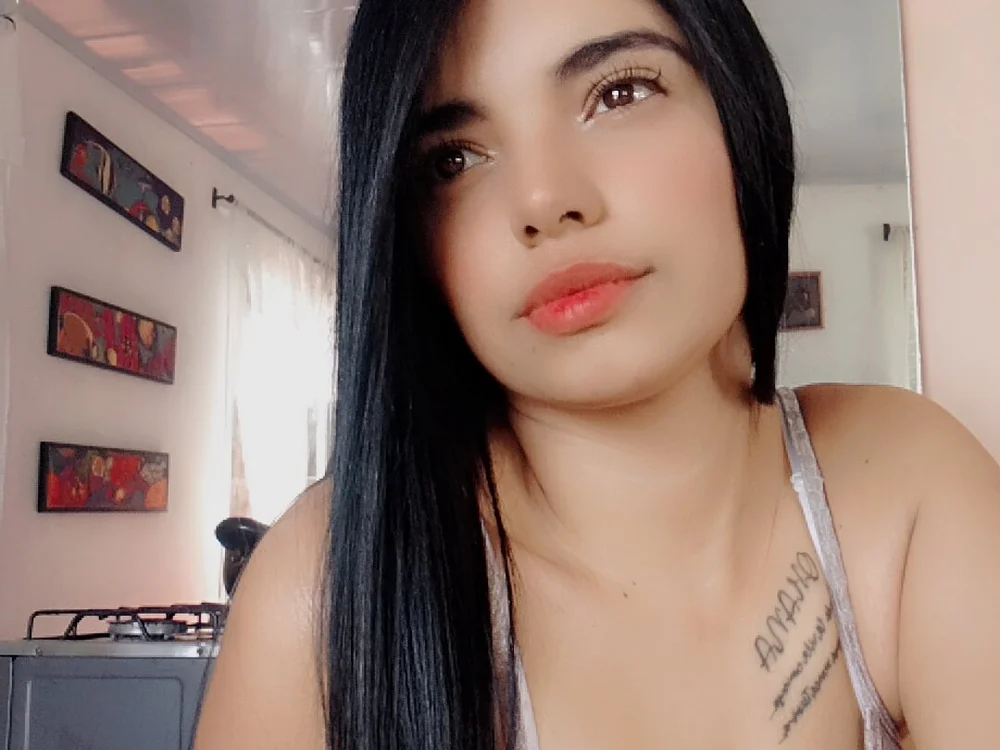 Andrearuiz_01 offline chatrum