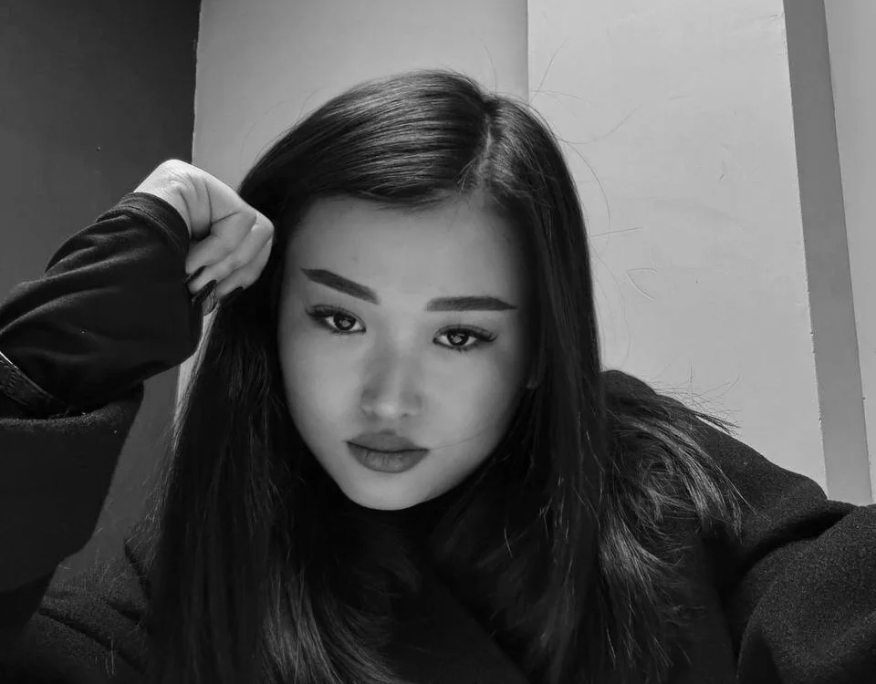 chia_loo's Offline Chat Room