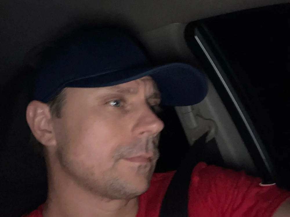 FuckinKevbonit offline chatrum