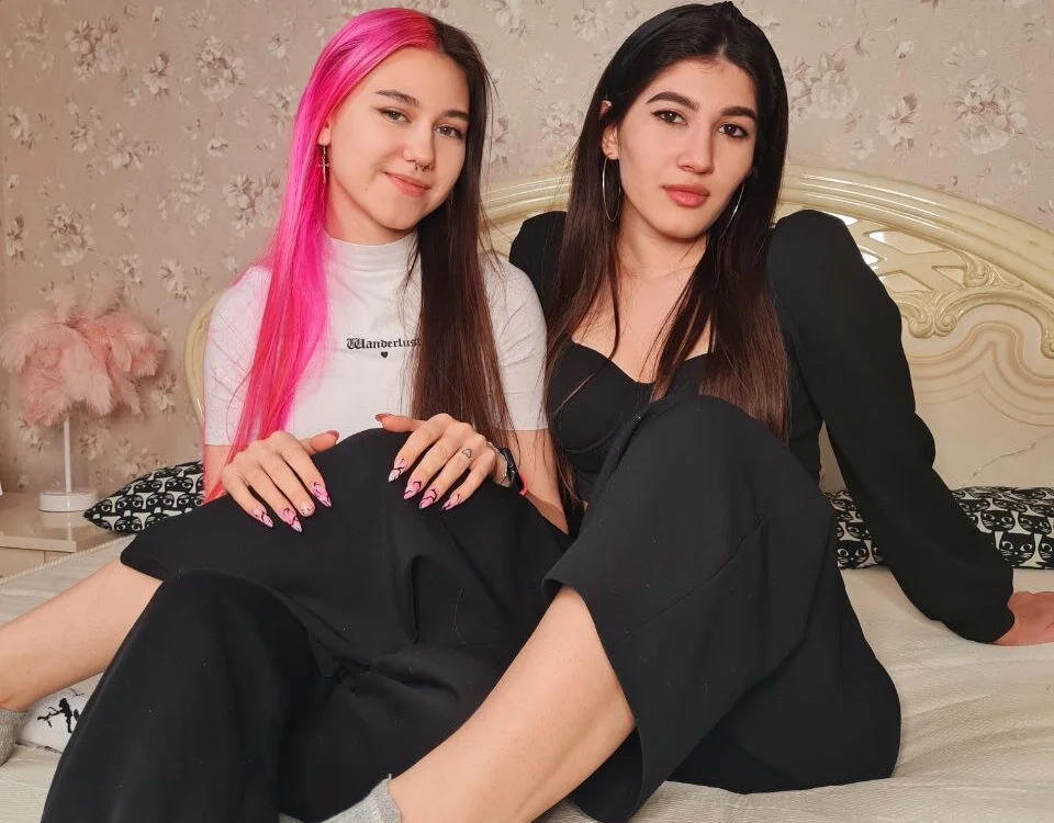 SandraWagnes' Offline Chat Room
