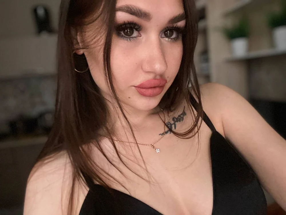 LynnDowdey offline chatrum