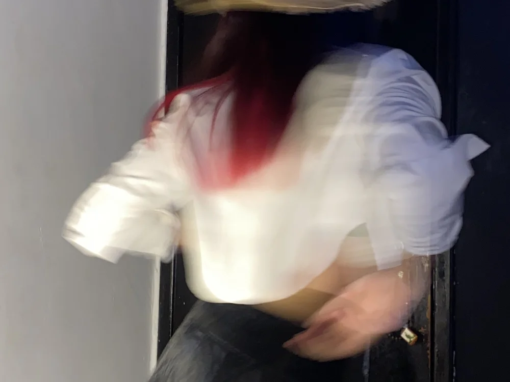 urloverin Adlı Modelin Çevrimdışı XXX Sohbeti