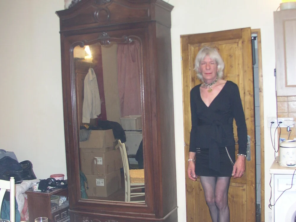 แชท XXX ออฟไลน์ของ rosanetrav