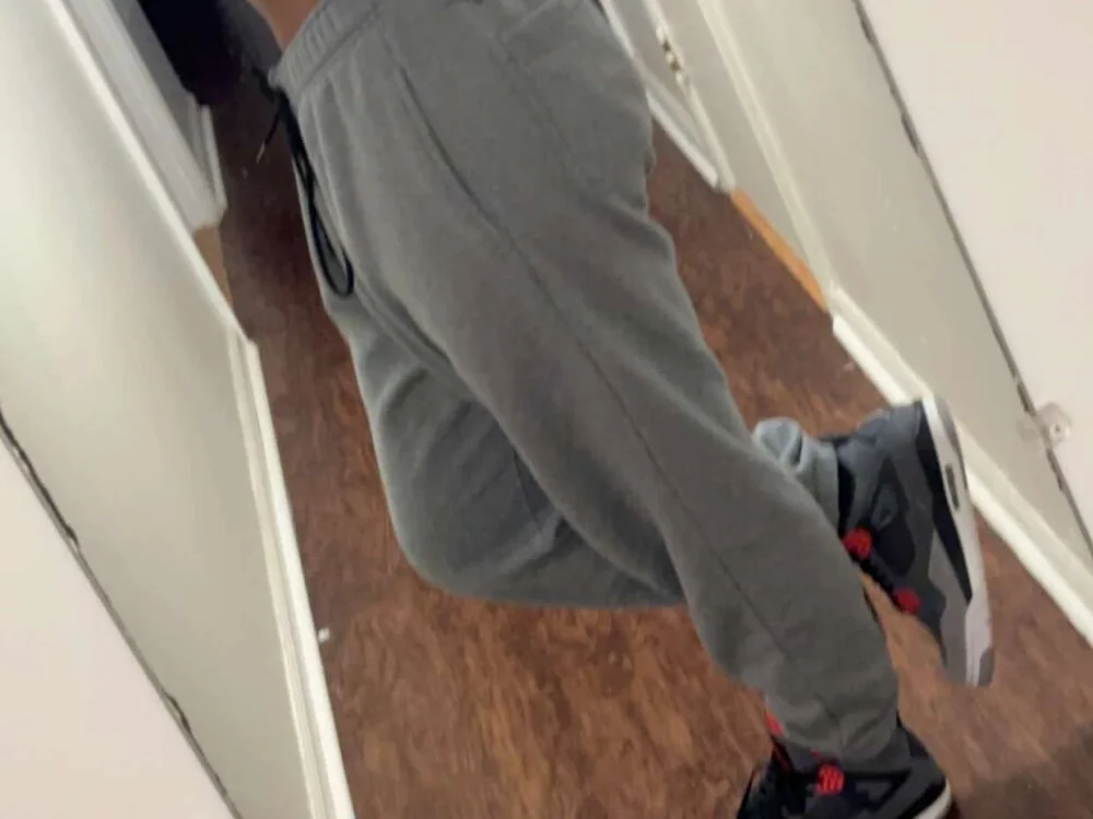 sexybigtitfemboy's Offline XXX Chat