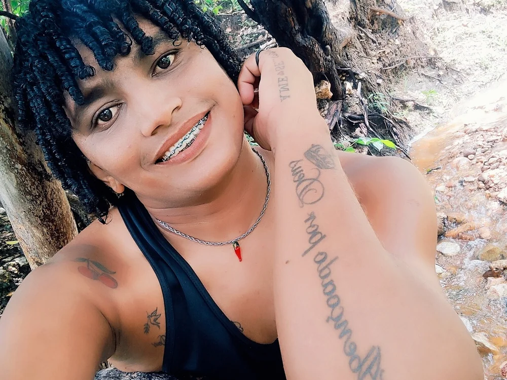 dudasex12 Offline XXX Chat