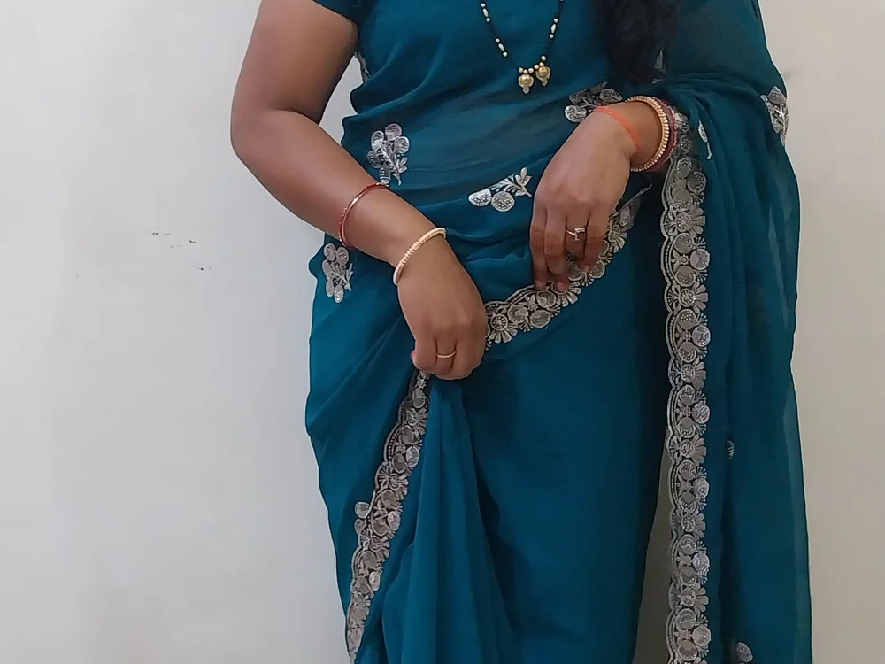 Sunita90marathi's Offline XXX Chat