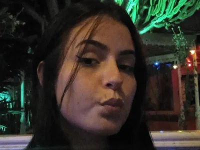 mi2003 on StripChat