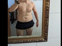 gustavo18cmbr's webcam live show