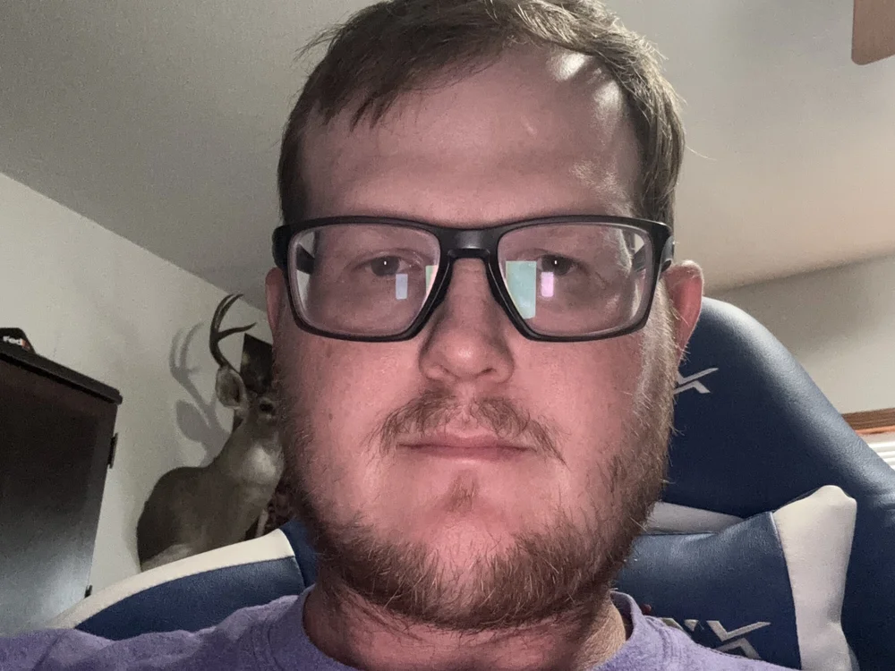 daniep_190 offline chatrum