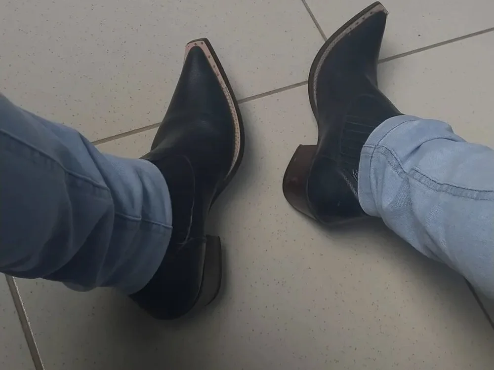 Offline chatovací místnost markinleather
