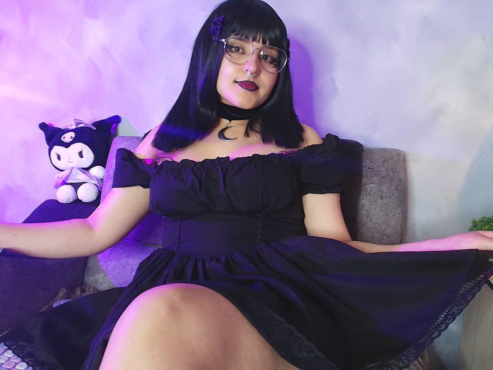 ambar__devon Offline XXX-Chat