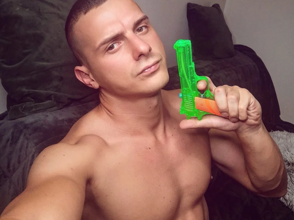 Chatroom XXX hors ligne de MasterLeo4you