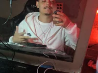 Aveliko98 webcam