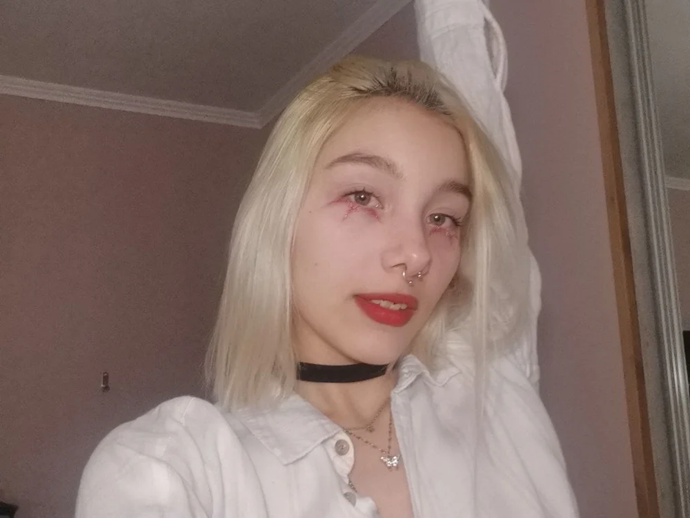 AmberlyStone's Offline XXX Chat