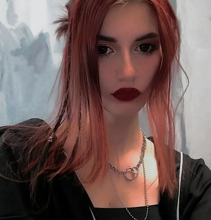 MildredGambee's Offline Chat Room