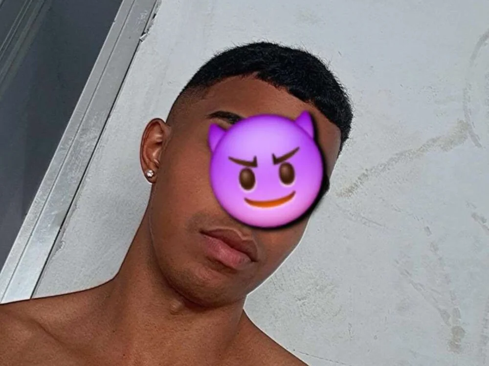 GaabDiaz's Offline XXX Chat