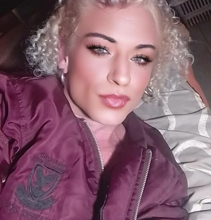 Blondbomb's Offline XXX Chat