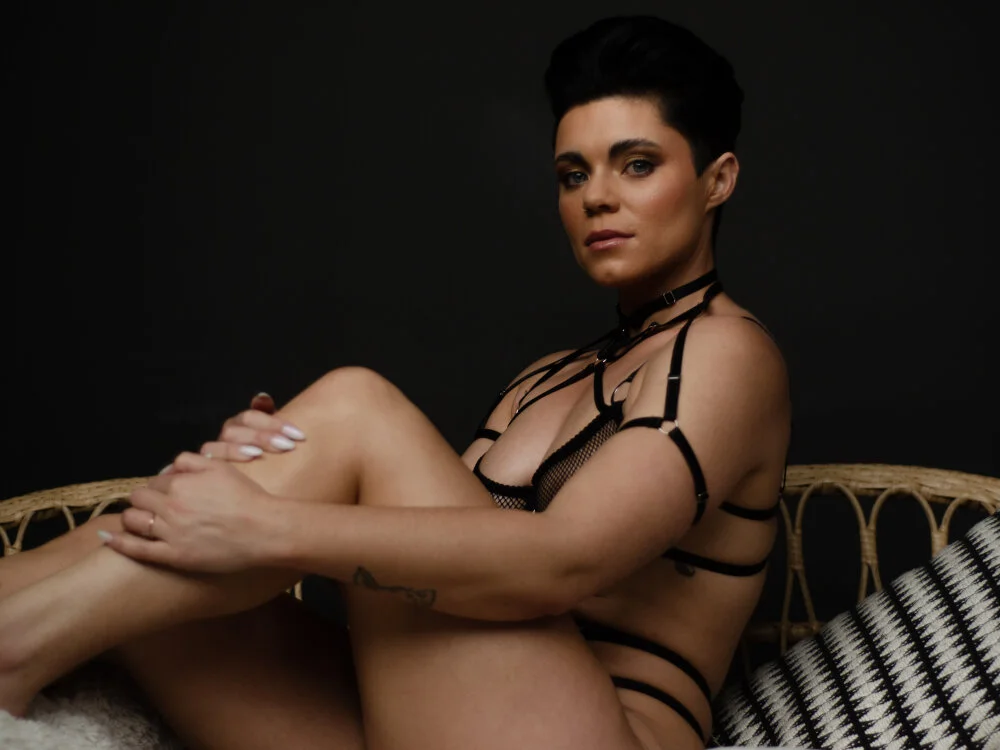 LukeLouHarveyのオフラインXXXチャット