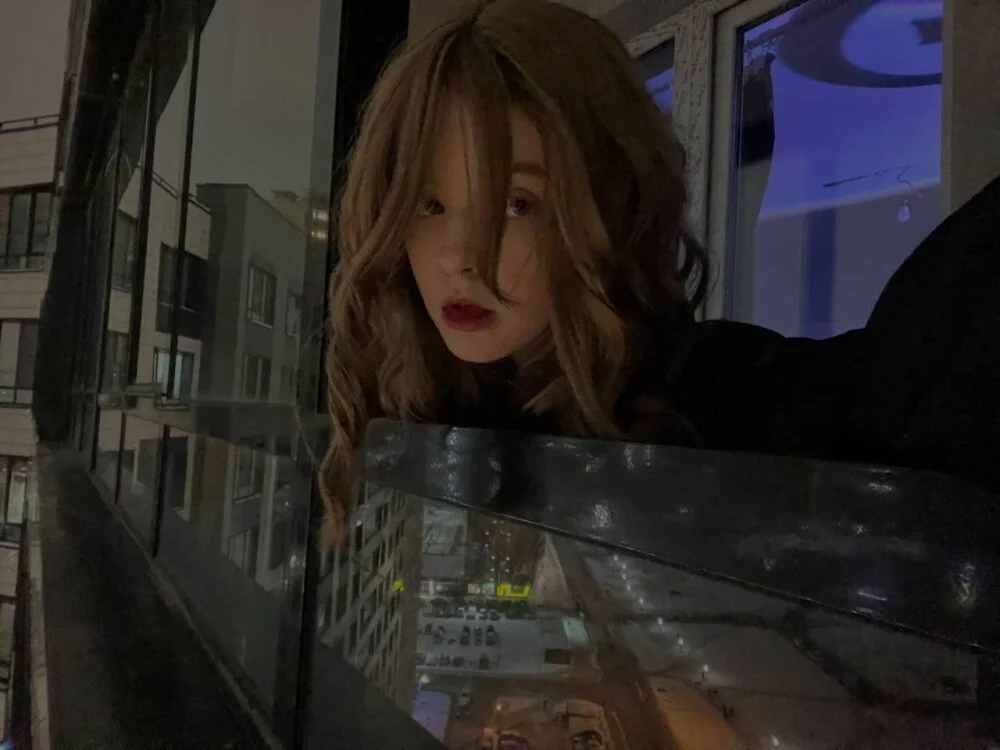 Miko_Asai's Offline XXX Chat