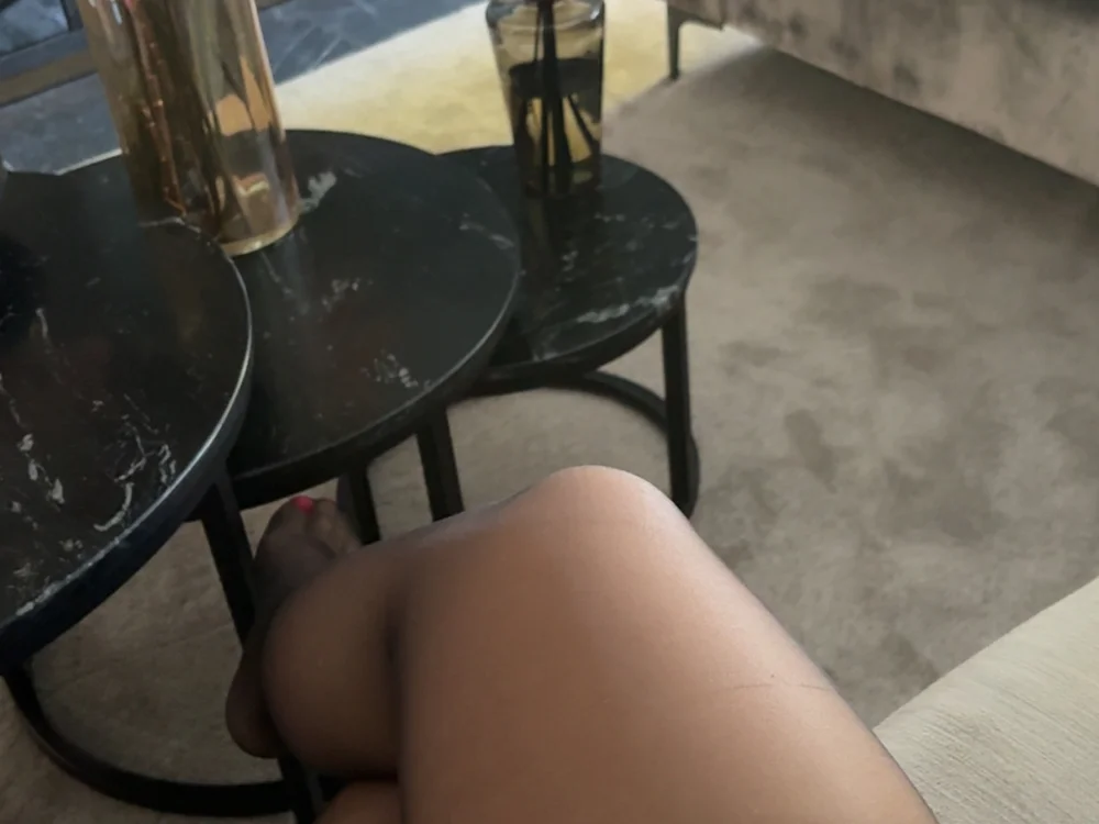 xcurlyrose's Offline XXX Chat