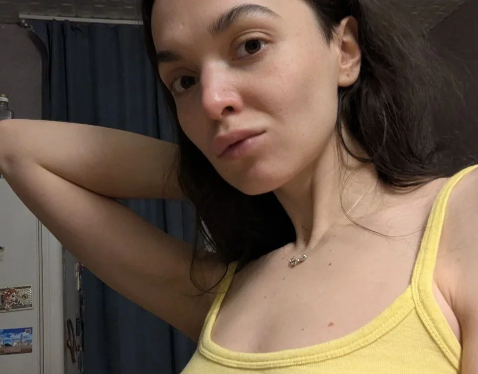 AlisaFoxies1 offline chatrum