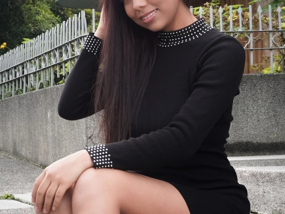 AbbyLoiusn Offline XXX chat