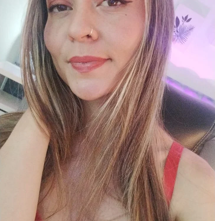 Marilyn_rosse__ cam model