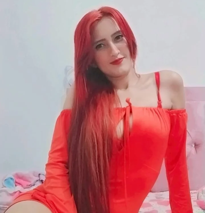sofia_millers1's Offline Chat Room