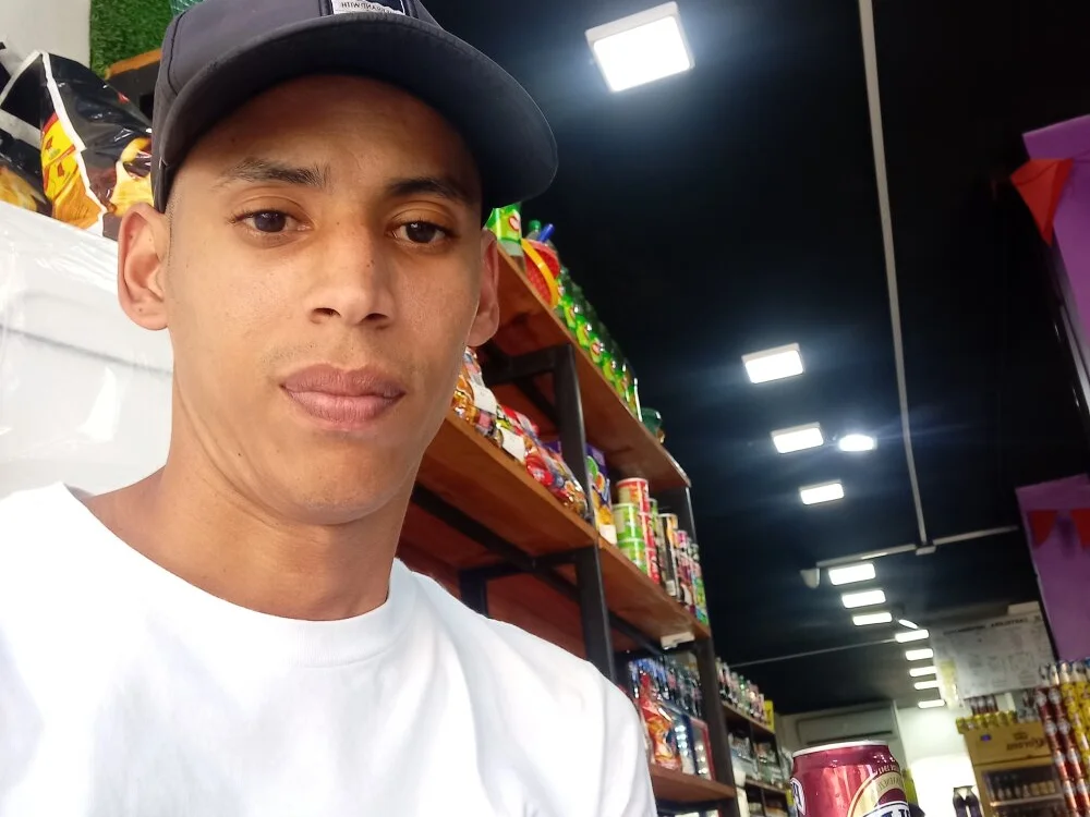 largo666's Offline XXX Chat